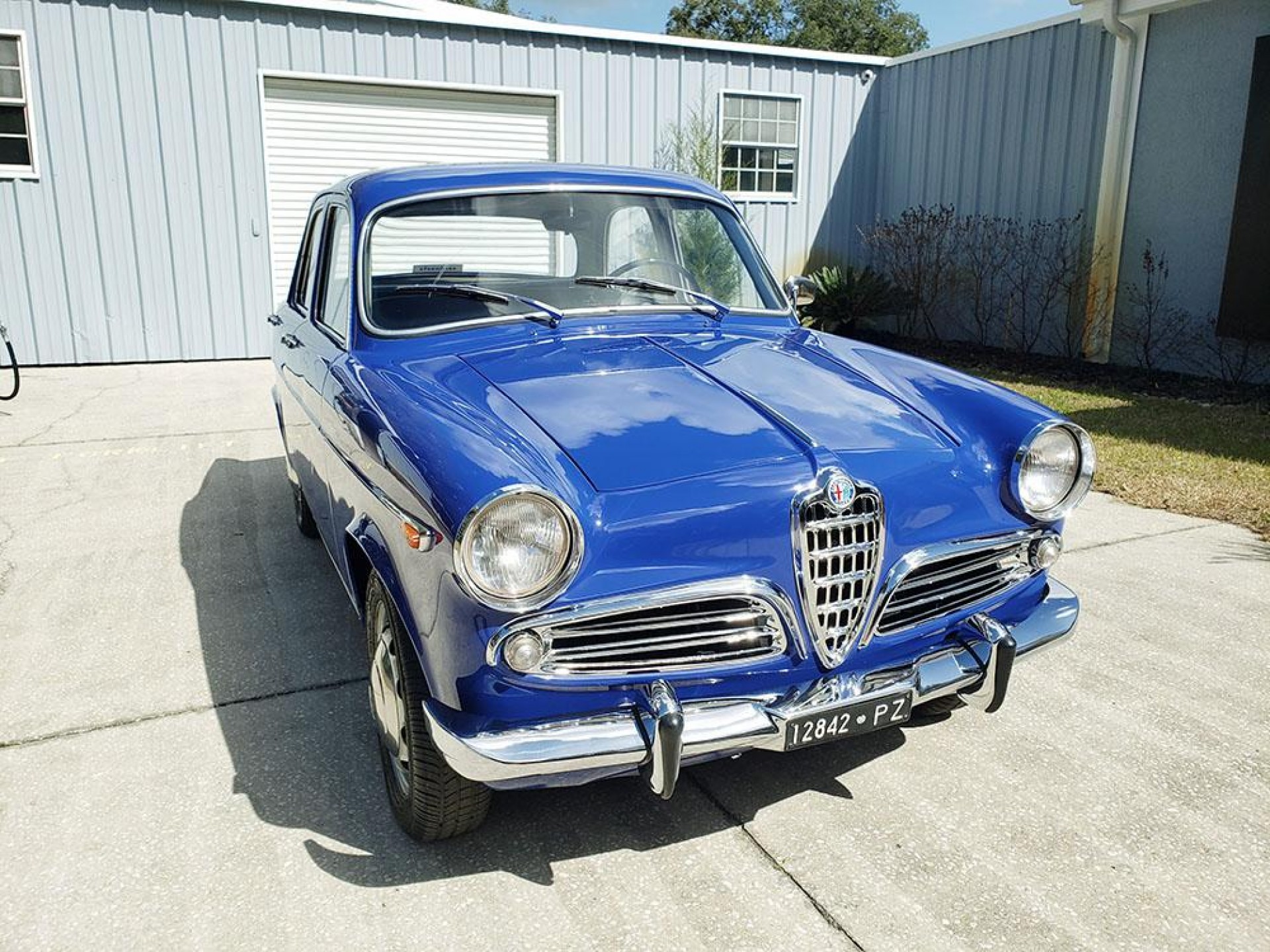 Alfa Romeo Giulietta Saloon Classic Cars for Sale - Classic Trader